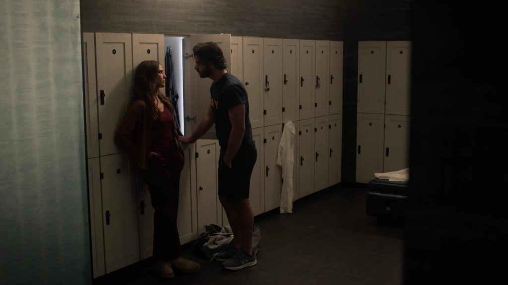 New Balance Men's Trainers in L.A.'s Finest S02E12 “Coyote Ugly” (2020) (Image 1)