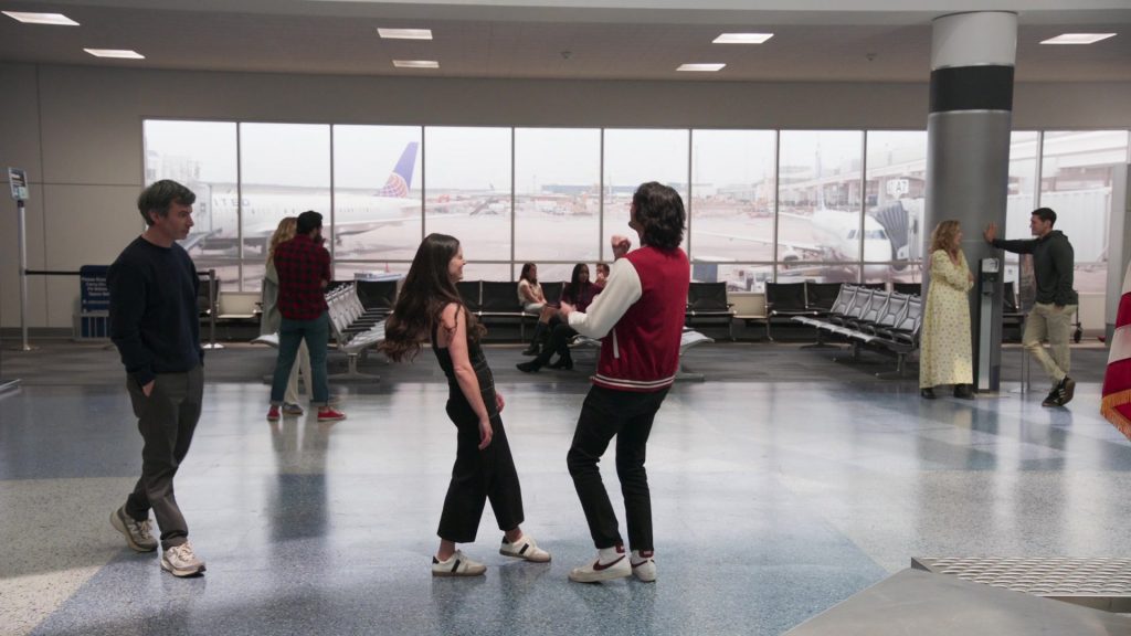 New Balance, Nike, United Airlines in The Rehearsal S02E04 “Kissme” (2025) (Image 2)