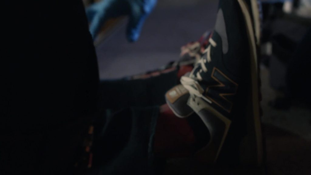 New Balance Shoes in 9-1-1 S05E10 “Wrapped in Red” (2021) (Image 1)