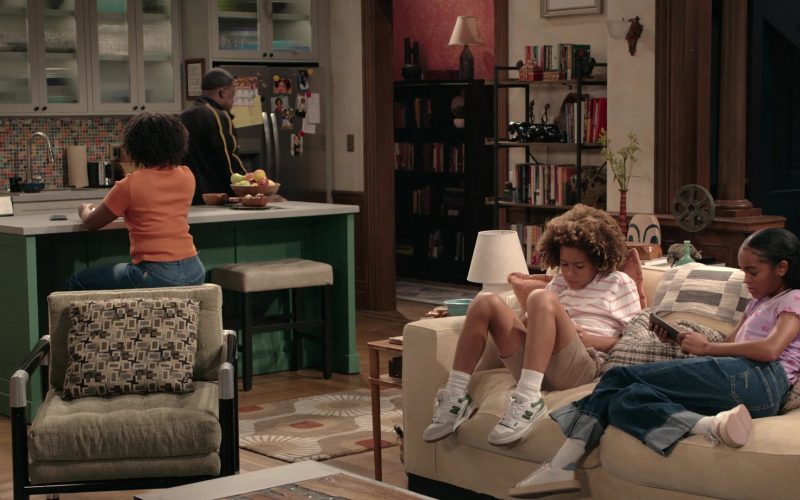 New Balance Shoes in Crutch S01E03 “Emotional Crutch” (2025) (Image 1)