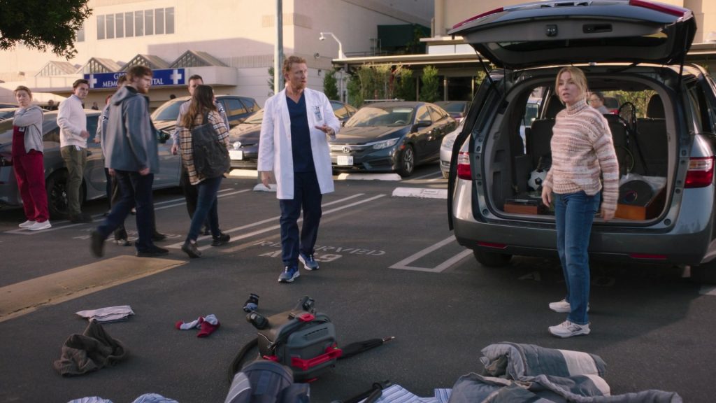 New Balance Shoes in Greys Anatomy S22E14 “Wrecking Ball” (2026) (Image 1)