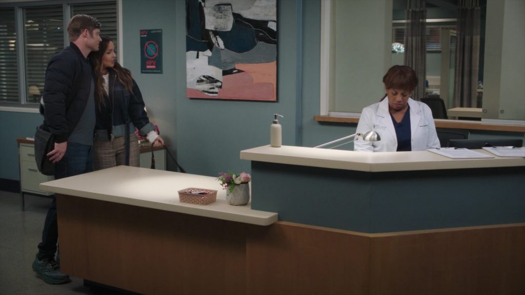 New Balance Shoes in Greys Anatomy S22E14 “Wrecking Ball” (2026) (Image 4)