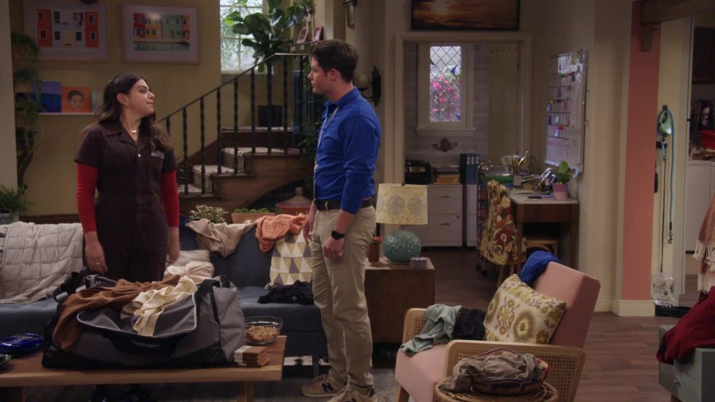 New Balance Shoes in Lopez vs Lopez S03E06 “Lopez vs Orlando” (2024) (Image 5)