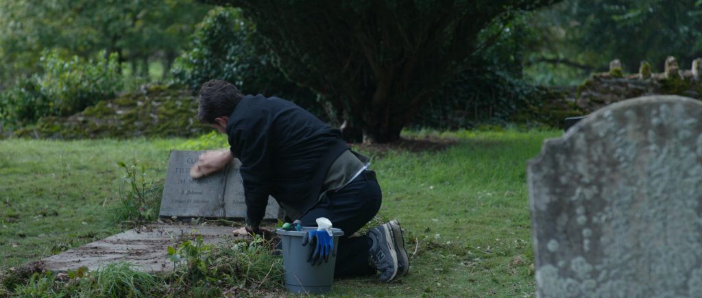 New Balance Shoes in Malice S01E03 (2025) (Image 2)