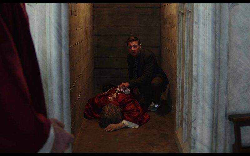 New Balance Shoes in Wake Up Dead Man – A Knives Out Mystery (2025) (Image 1)