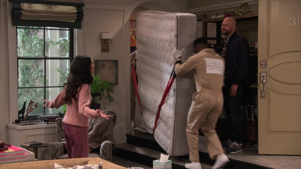 New Balance Shoes of Jon Cryer as Jim in Extended Family S01E02 “The Consequences of Making Yourself at Home” (2024) (Image 6)