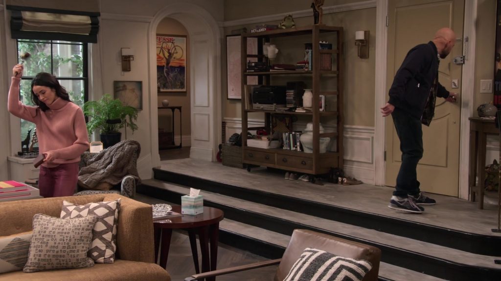 New Balance Shoes of Jon Cryer as Jim in Extended Family S01E02 “The Consequences of Making Yourself at Home” (2024) (Image 9)