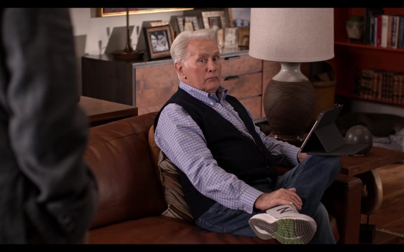 New Balance Shoes of Martin Sheen as Robert Hanson in Grace and Frankie S07E15 “The Fake Funeral” (2022) (Image 1)