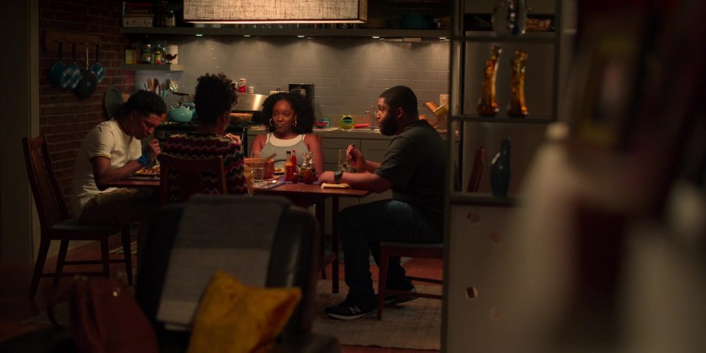 New Balance Shoes of O'Shea Jackson Jr. as Isaac ‘Ike' Edwards in Swagger S01E05 “24-Hour Person” (2021) (Image 1)