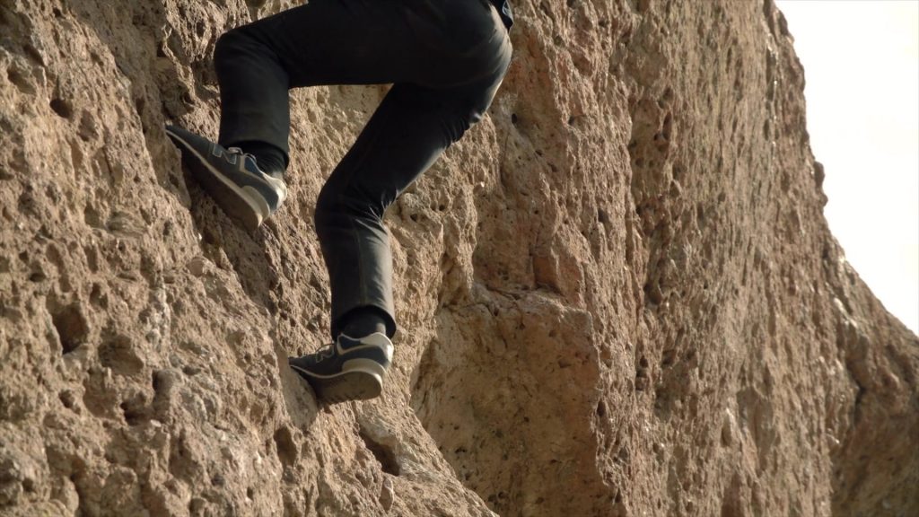 New Balance Sneakers Worn by Dominic West as Noah Solloway in The Affair Season 5 Episode 10 (2019) (Image 3)
