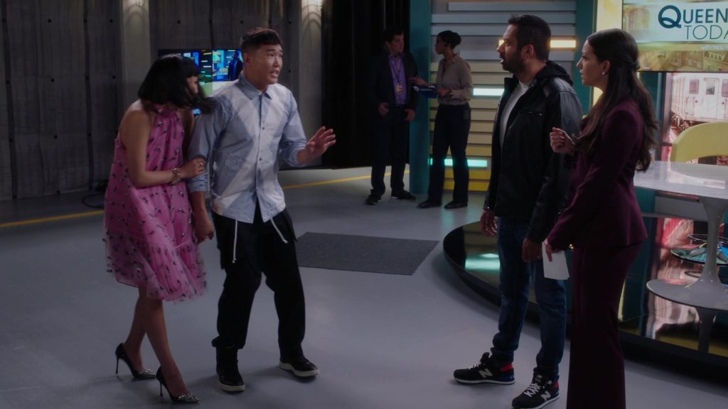 New Balance Sneakers Worn by Kal Penn in Sunnyside Season 1 Episode 5 “Schnorf Towns” (2019) (Image 2)