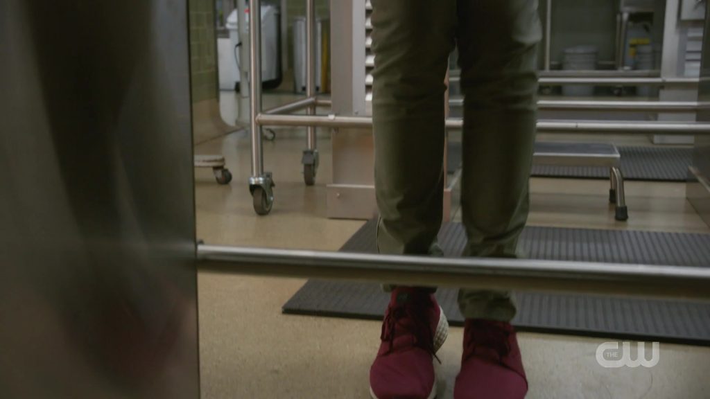 New Balance Sneakers Worn by Rahul Kohli in iZombie – Season 5, Episode 3, Five, Six, Seven, Ate! (2019) (Image 1)