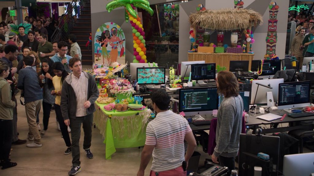 New Balance Sneakers Worn by Thomas Middleditch as Richard Hendricks in Silicon Valley Season 6 Episode 1 “Artificial Lack of Intelligence” (2019) (Image 1)