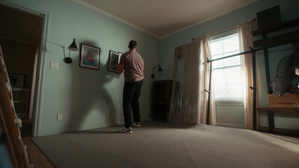 New Balance Sneakers in 9-1-1 S08E11 “Holy Mother of God” (2025) (Image 6)