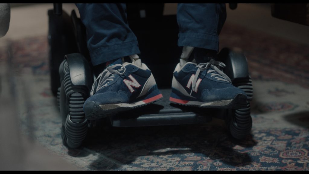 New Balance Sneakers in A Murder at the End of the World S01E05 “Chapter 5 - Crypt” (2023) (Image 2)