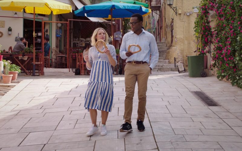 New Balance Sneakers in Black Worn by William Jackson Harper as Chidi Anagonye in The Good Place Season 4 Episode 13 “Whenever You're Ready” (2020) (Image 1)