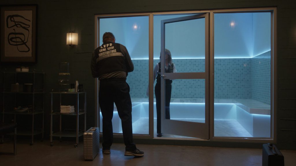 New Balance Sneakers in CSI - Vegas S03E07 “Coinkydink” (2024) (Image 5)