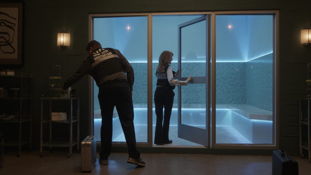 New Balance Sneakers in CSI - Vegas S03E07 “Coinkydink” (2024) (Image 6)