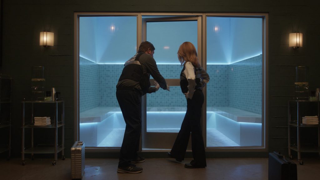 New Balance Sneakers in CSI - Vegas S03E07 “Coinkydink” (2024) (Image 8)