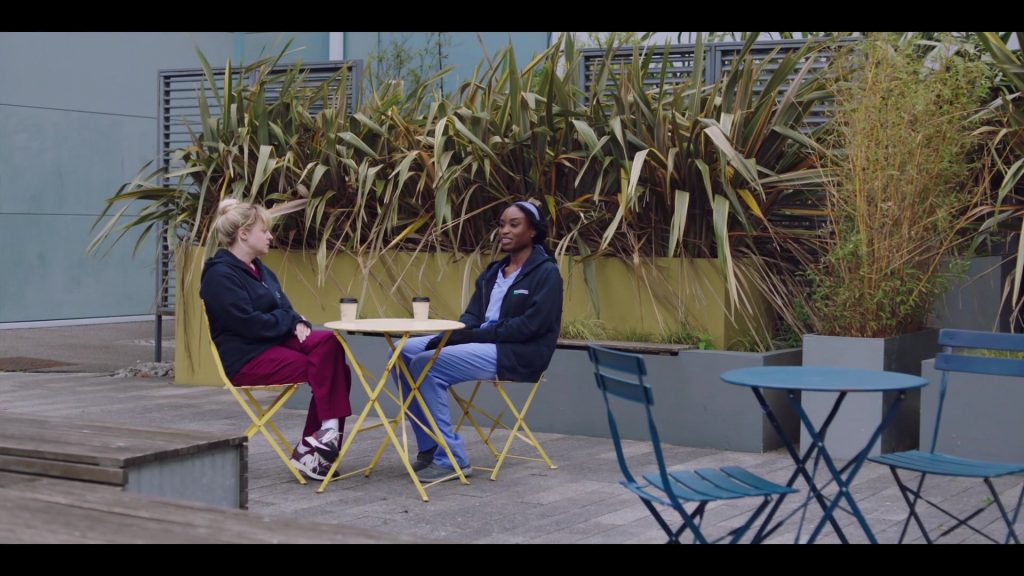 New Balance Sneakers in Casualty S39E20 “Internal Affairs – Episode 2” (2025) (Image 10)