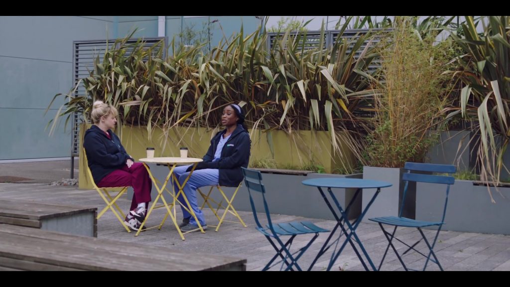 New Balance Sneakers in Casualty S39E20 “Internal Affairs – Episode 2” (2025) (Image 14)