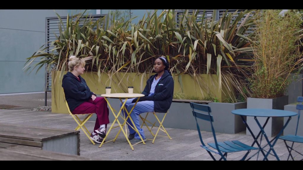 New Balance Sneakers in Casualty S39E20 “Internal Affairs – Episode 2” (2025) (Image 8)