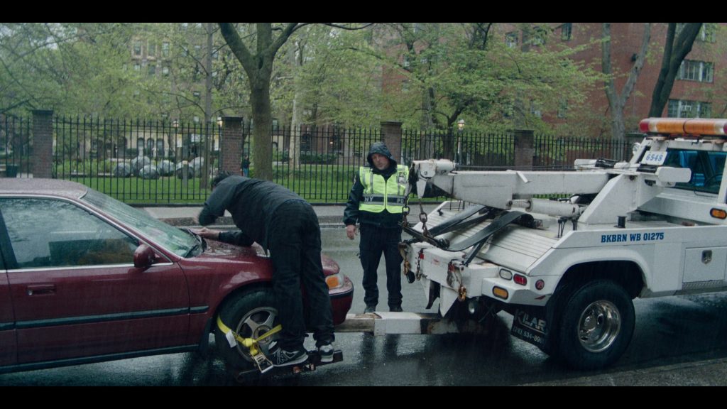 New Balance Sneakers in Dying for Sex S01E07 “You're Killing Me, Ernie” (2025) (Image 2)