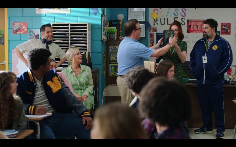 New Balance Sneakers in English Teacher S01E06 (2024) (Image 1)