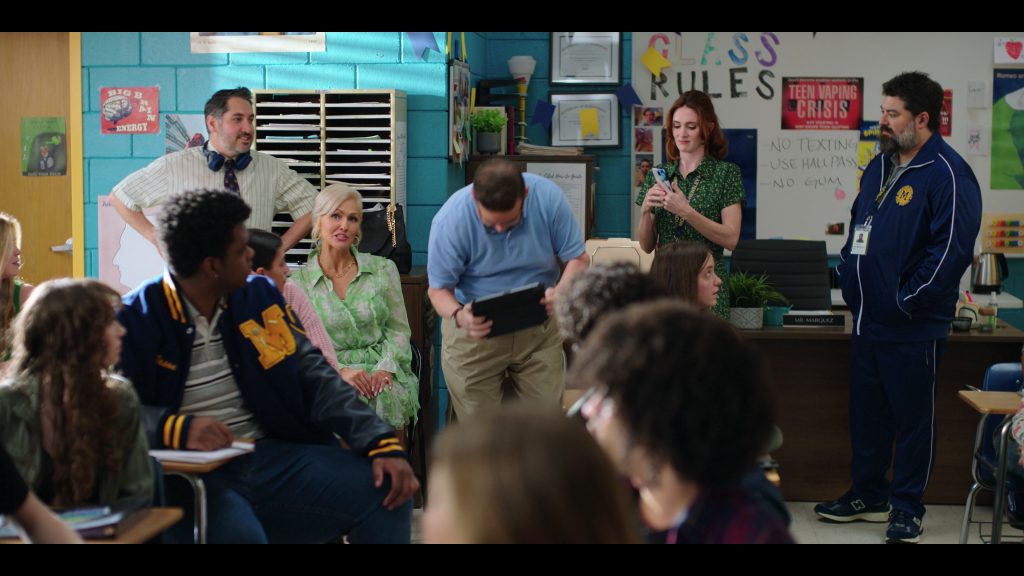 New Balance Sneakers in English Teacher S01E06 (2024) (Image 3)