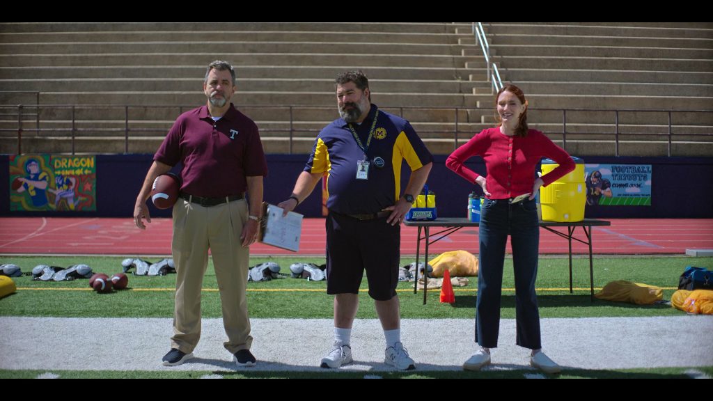 New Balance Sneakers in English Teacher S02E04 “College Week” (2025) (Image 1)