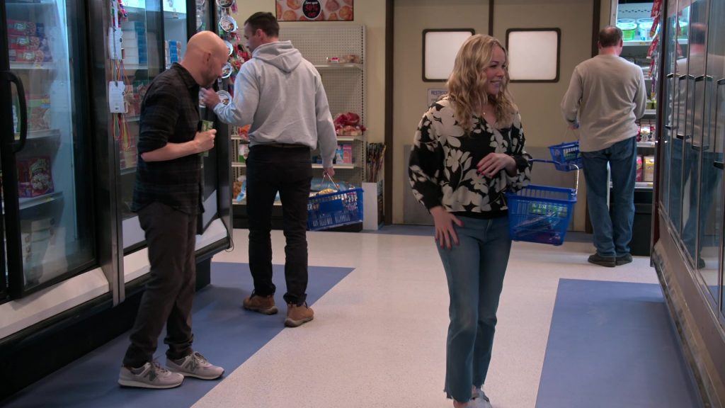 New Balance Sneakers in Extended Family S01E11 “The Consequences of Writing Things Down” (2024) (Image 5)