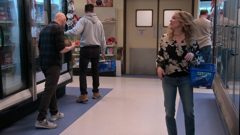 New Balance Sneakers in Extended Family S01E11 “The Consequences of Writing Things Down” (2024) (Image 6)