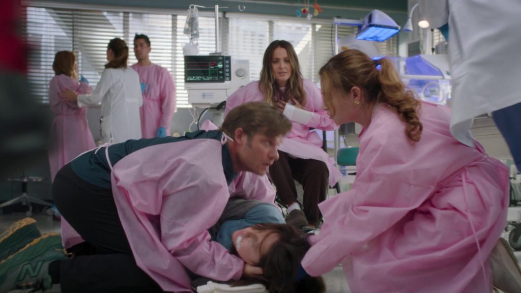 New Balance Sneakers in Greys Anatomy S22E08 “Heavy on Me” (2026) (Image 1)