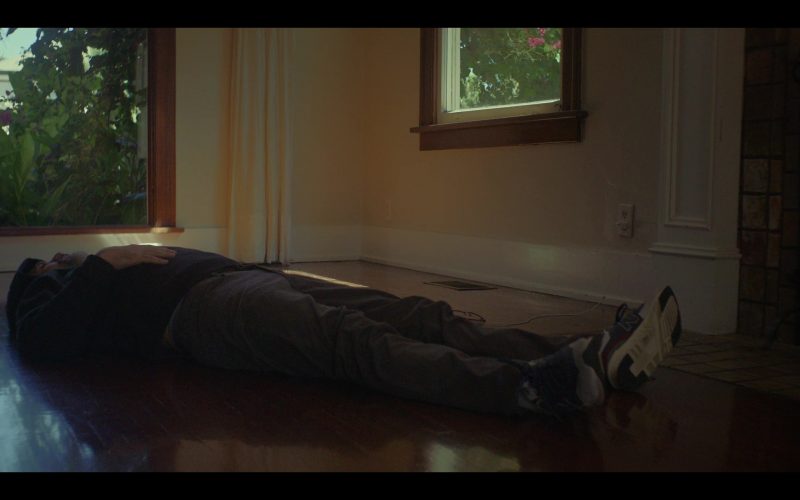 New Balance Sneakers in Hal and Harper S01E03 “Our House” (2025) (Image 1)
