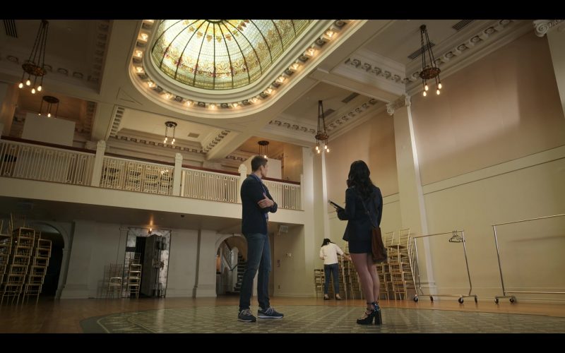 New Balance Sneakers in Laid S01E01 “Brandon From College” (2024) (Image 1)