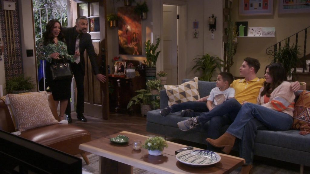 New Balance Sneakers in Lopez vs Lopez S02E08 “Lopez vs Lisa” (2024) (Image 3)