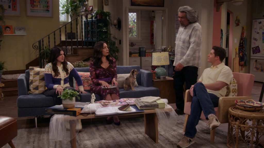New Balance Sneakers in Lopez vs Lopez S03E05 “Lopez vs Friend” (2024) (Image 4)
