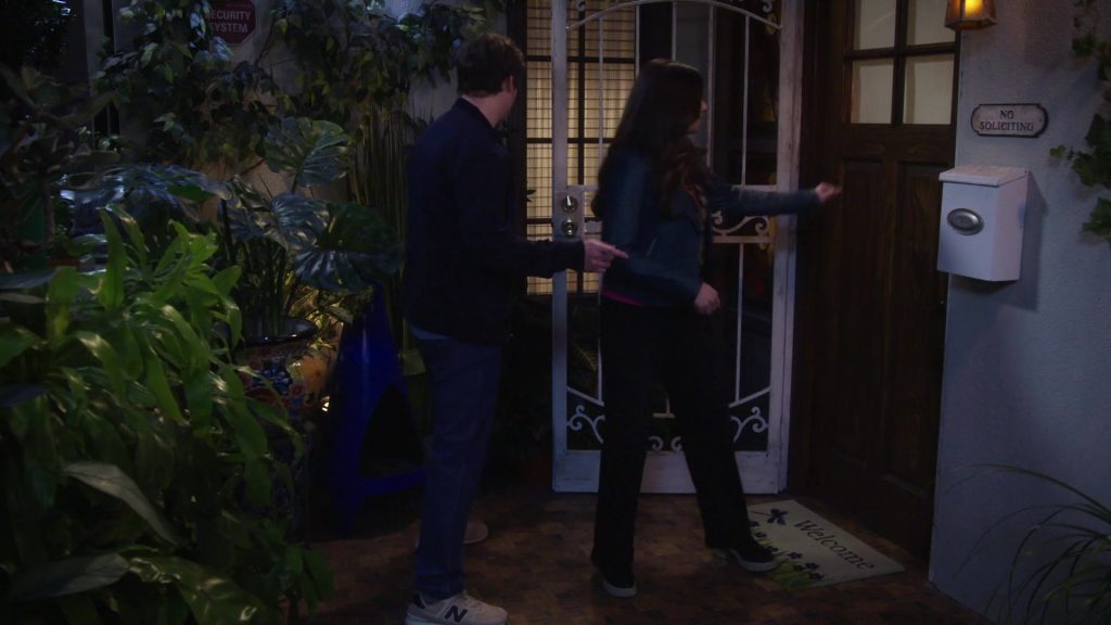 New Balance Sneakers in Lopez vs Lopez S03E13 “Lopez vs Lockout” (2025) (Image 22)