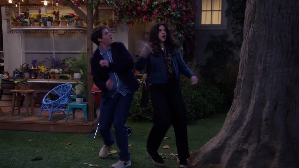 New Balance Sneakers in Lopez vs Lopez S03E13 “Lopez vs Lockout” (2025) (Image 24)