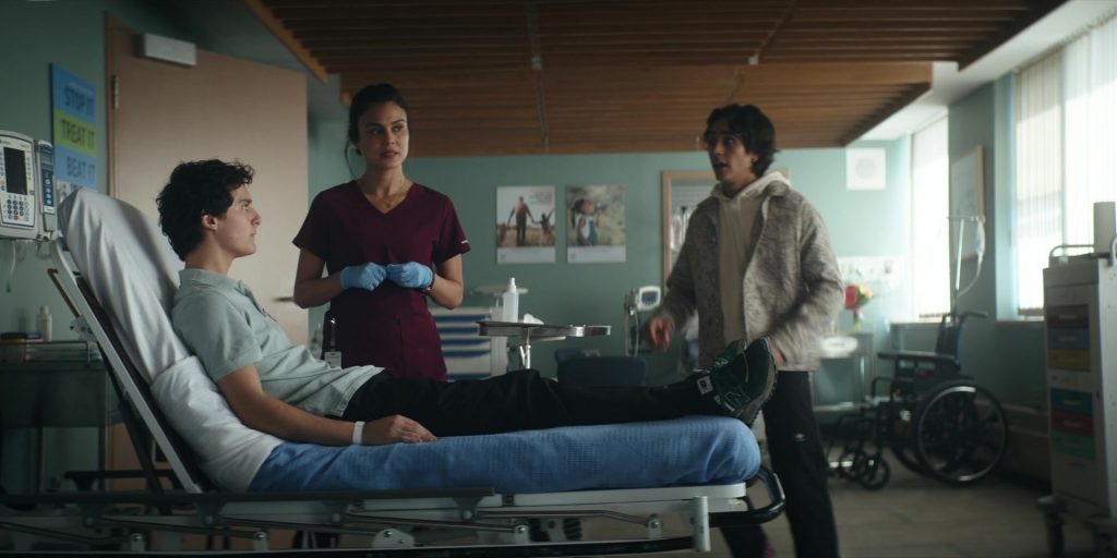 New Balance Sneakers in Motorheads S01E03 “Assessment” (2025) (Image 5)