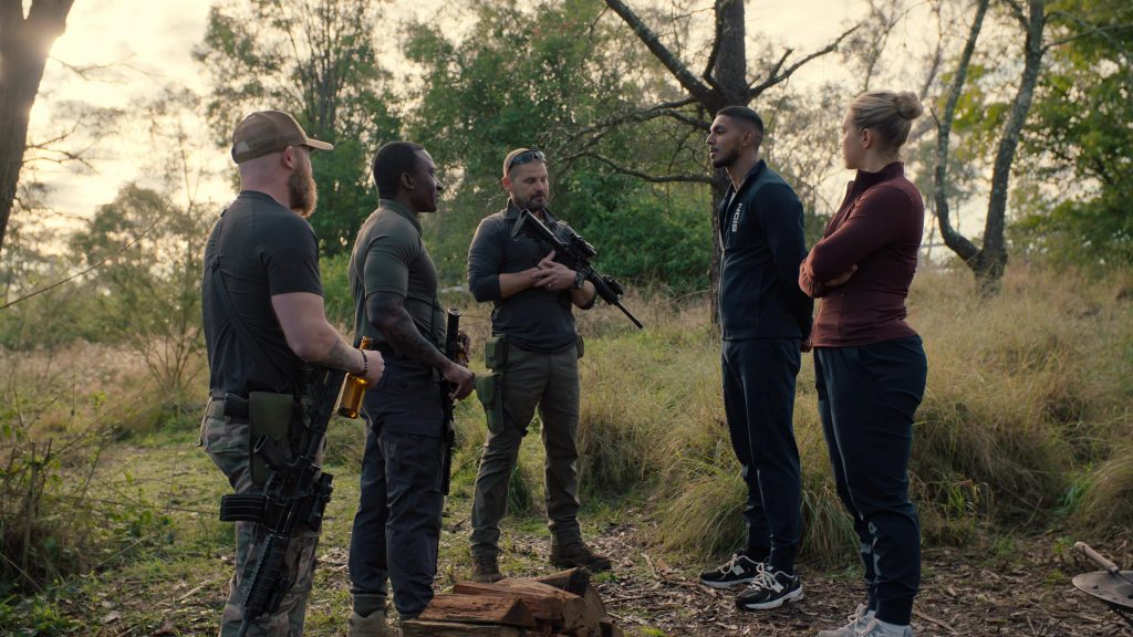 New Balance Sneakers in NCIS Sydney S02E06 “Hell Weak” (2025) (Image 10)
