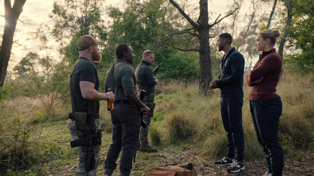 New Balance Sneakers in NCIS Sydney S02E06 “Hell Weak” (2025) (Image 12)