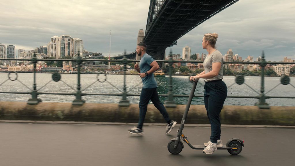 New Balance Sneakers in NCIS Sydney S02E06 “Hell Weak” (2025) (Image 15)