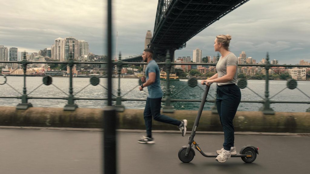 New Balance Sneakers in NCIS Sydney S02E06 “Hell Weak” (2025) (Image 2)