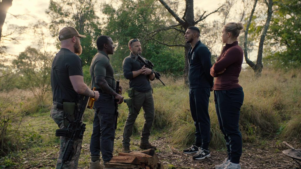 New Balance Sneakers in NCIS Sydney S02E06 “Hell Weak” (2025) (Image 9)