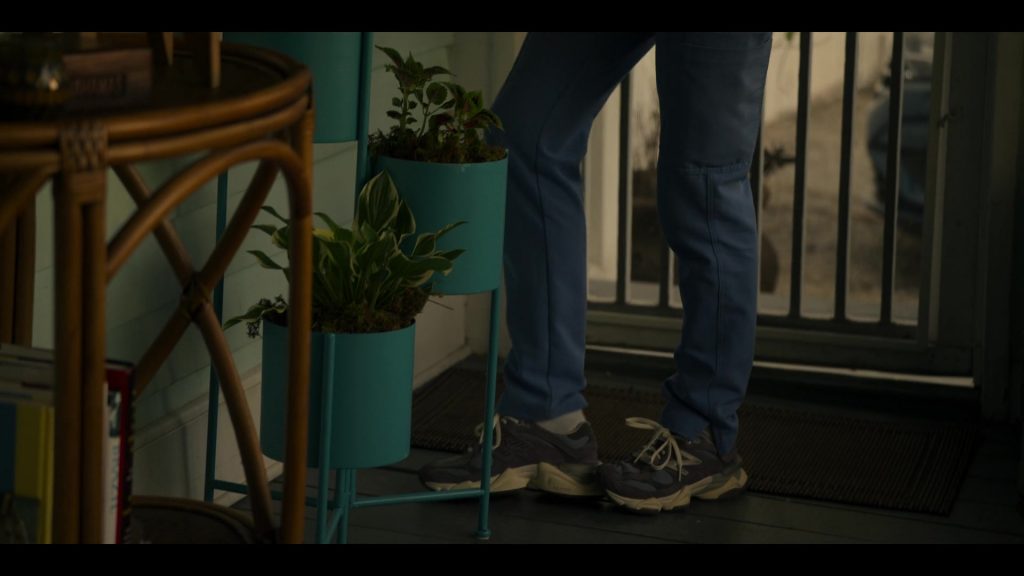 New Balance Sneakers in Pulse S01E01 “Abby” (2025) (Image 1)