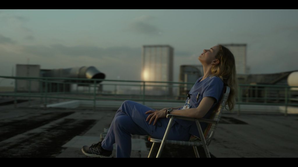 New Balance Sneakers in Pulse S01E04 “Treat ‘Em and Street ‘Em” (2025) (Image 2)