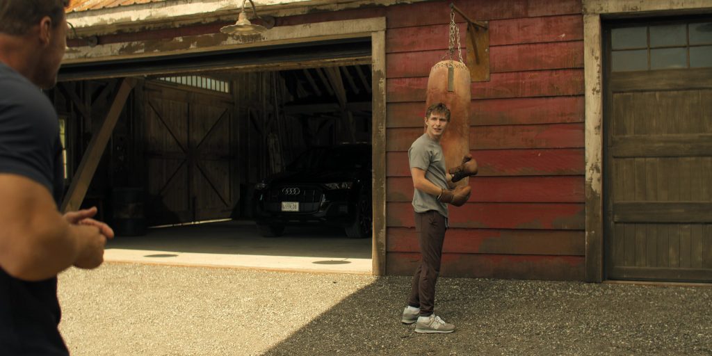 New Balance Sneakers in Reacher S03E04 “Dominique” (2025) (Image 1)