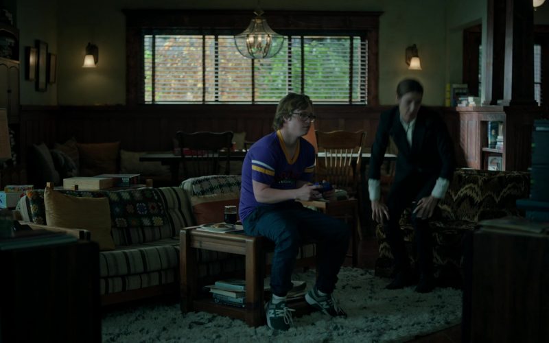 New Balance Sneakers in Stumptown Season 1 Episode 5 “Bad Alibis” (2019) (Image 1)
