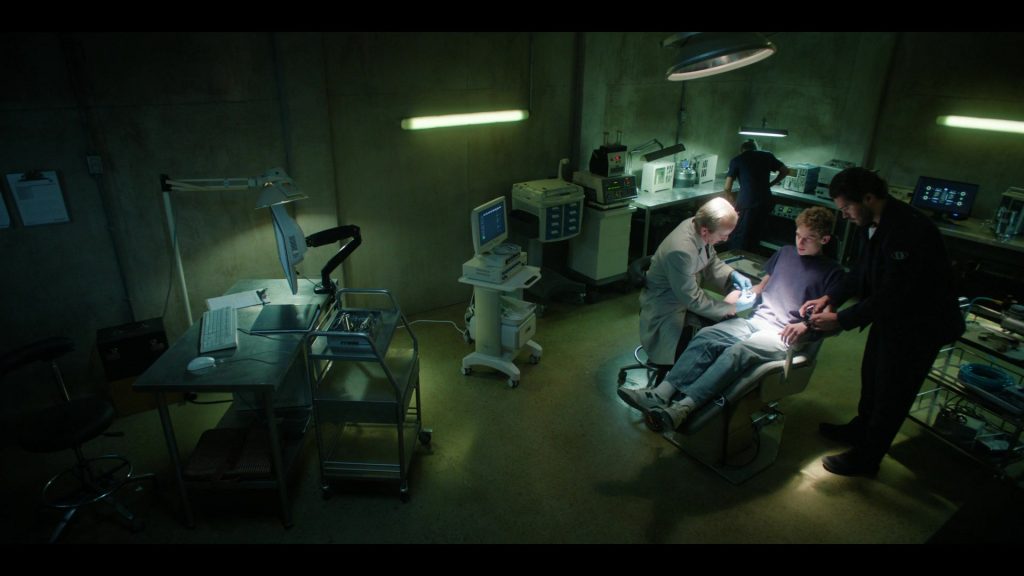 New Balance Sneakers in The Institute S01E03 “Graduation” (2025) (Image 14)